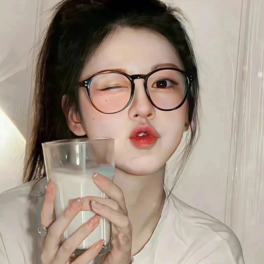 结婚四年未见面，指挥官老公回来了